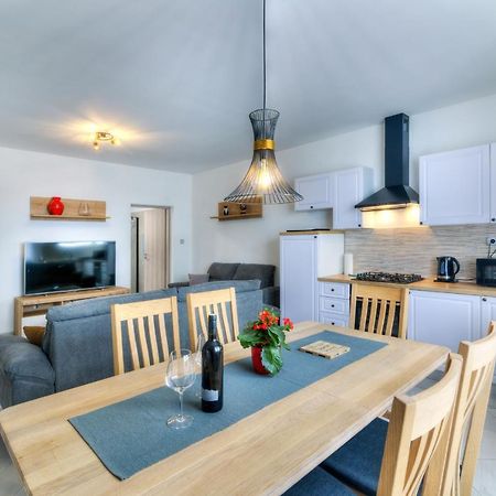Apartment Luka Senj  Luaran gambar