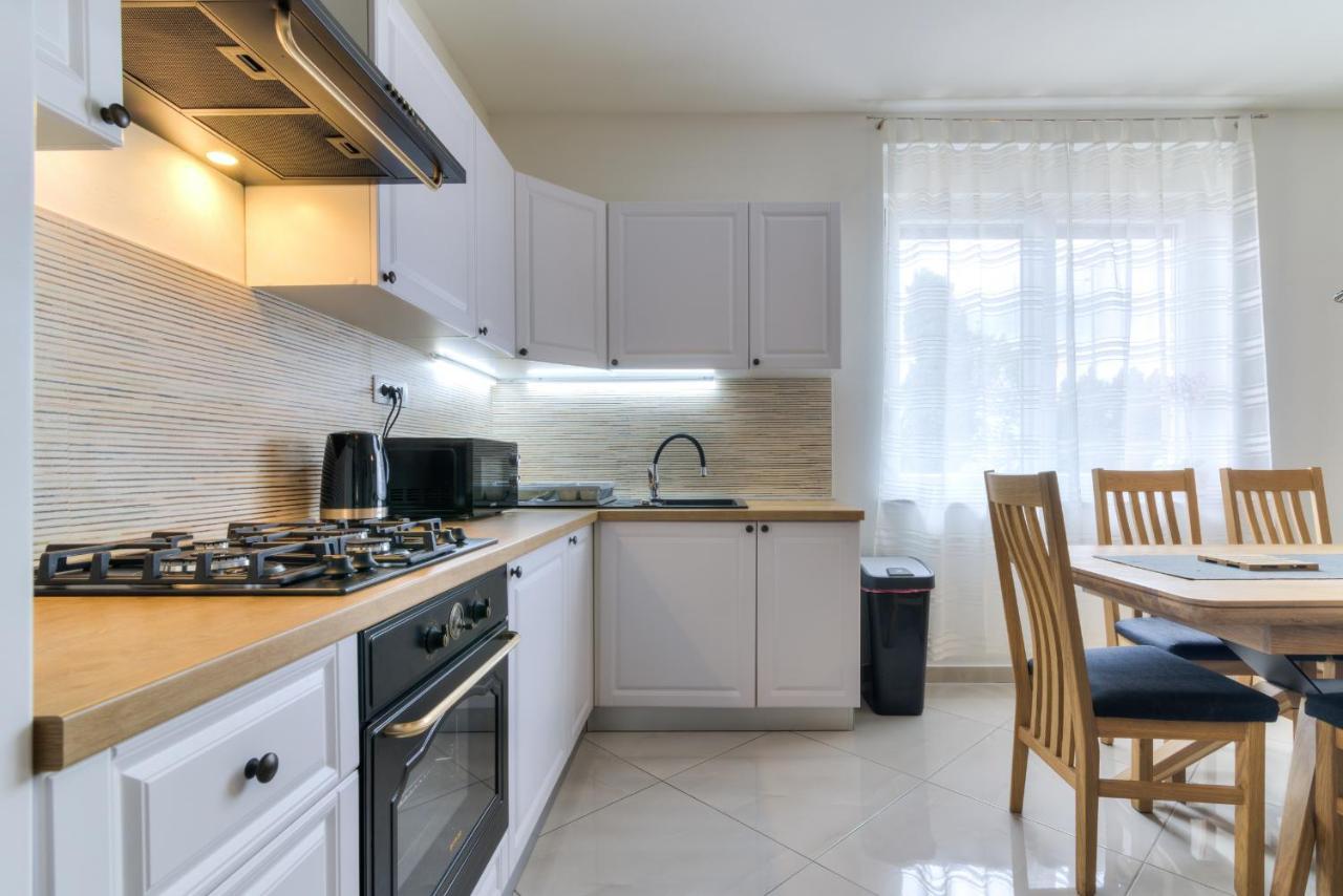 Apartment Luka Senj  Luaran gambar